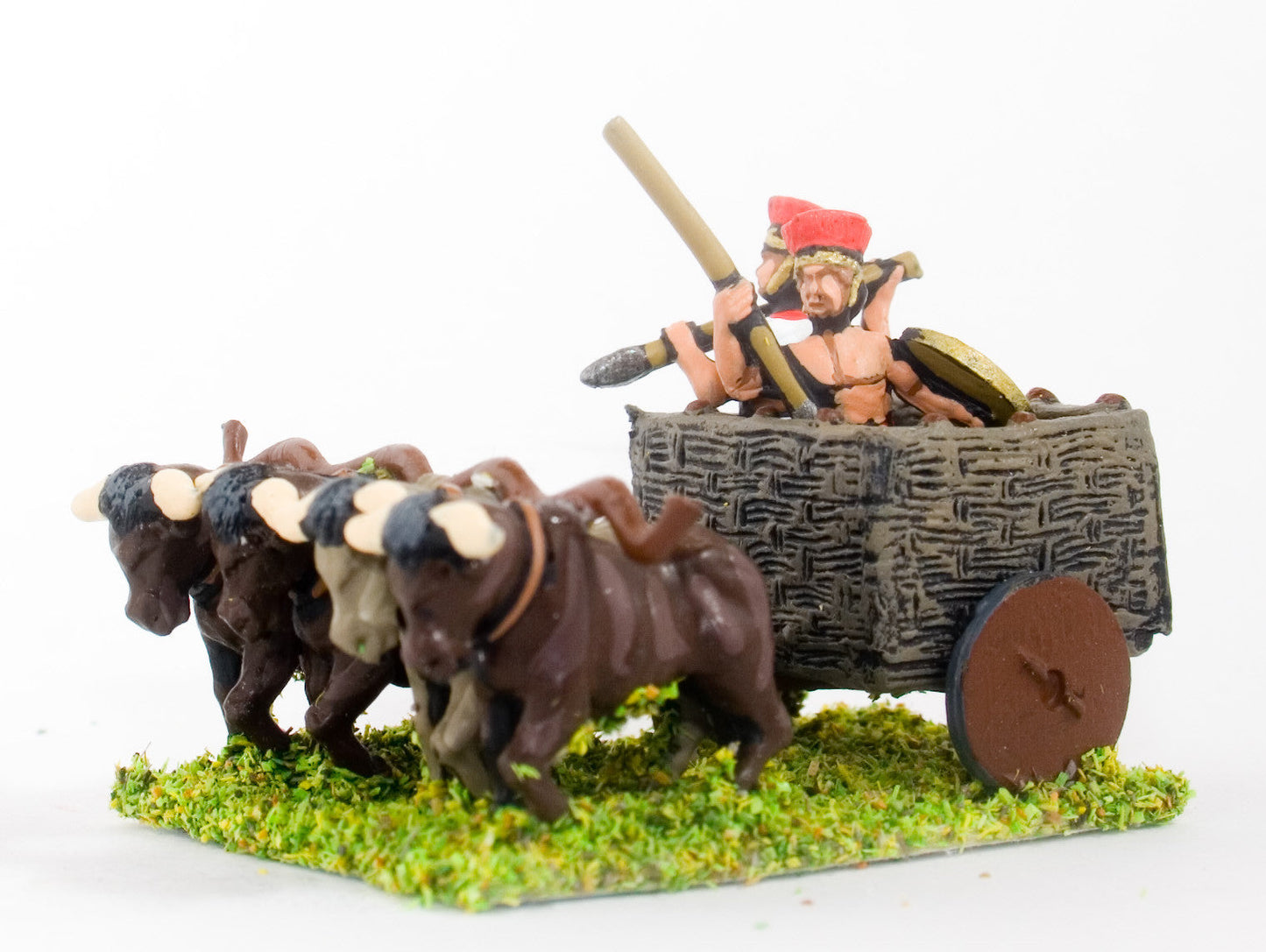 Sea Peoples Two Wheeled Ox Cart with Two Javelinmen BS119