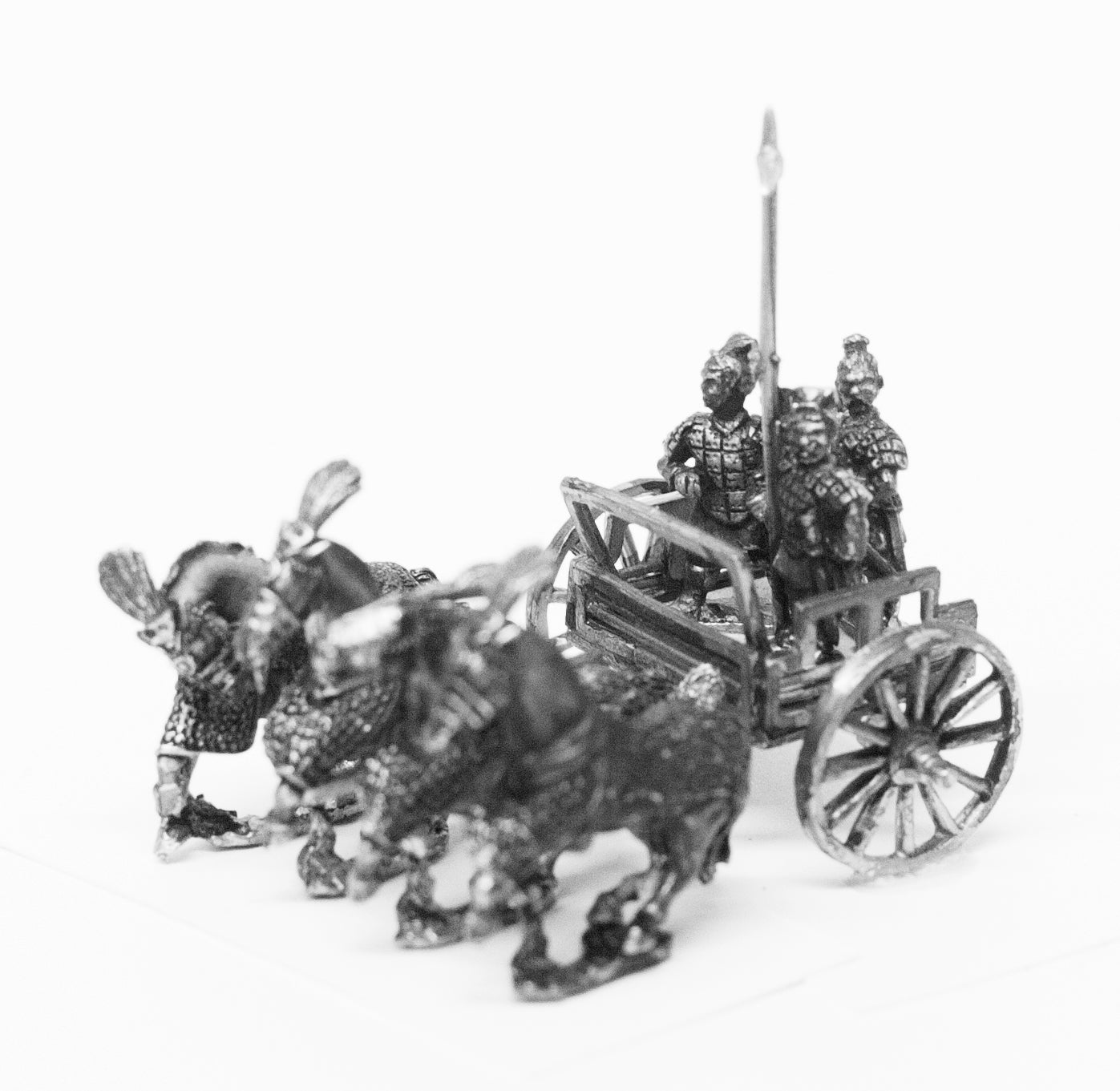 ChIn Chinese Four Horse Chariot with Driver, Archer and Halberdier (Unarmored) CHN5