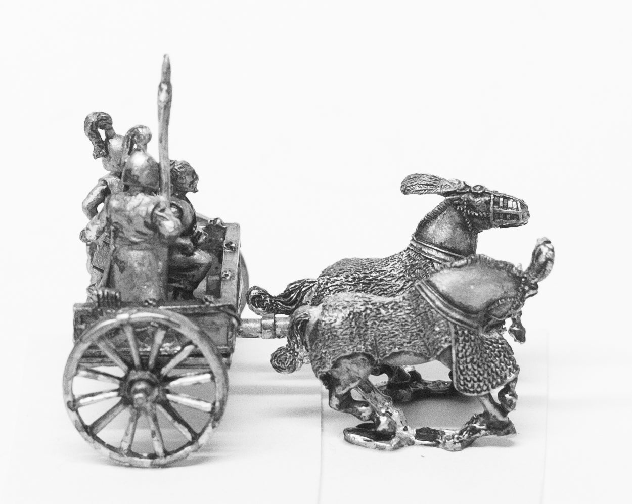Two Horse Heavy Chariot with Driver, Archer and Halbredier CHO7
