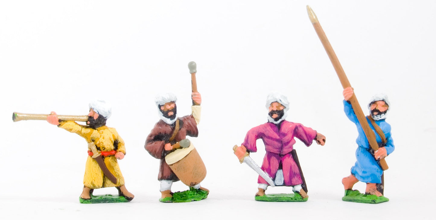Arab Command Pack: Officers, Standard Bearers and Musicians CRU12