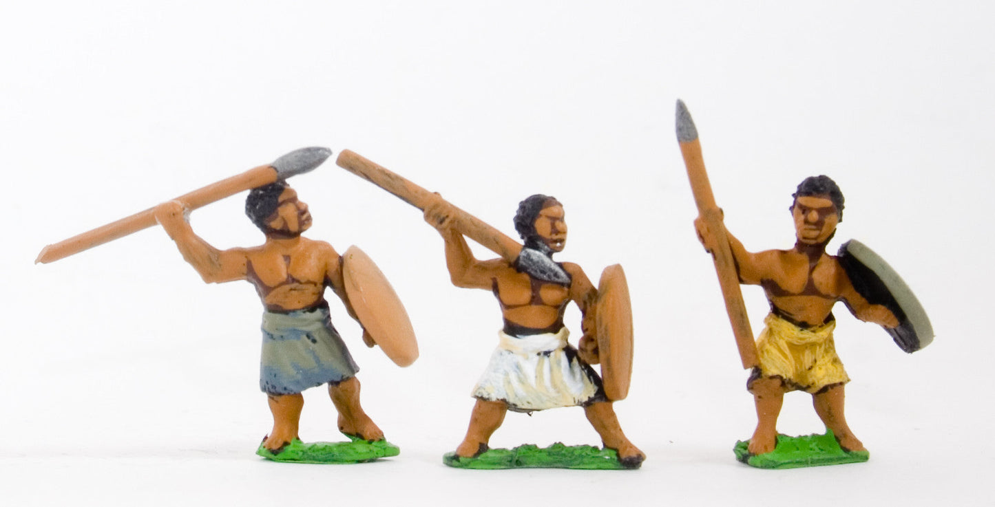 Unarmoured Black Spearmen / Javelinmen with Round Shield, Assorted Poses CRU15