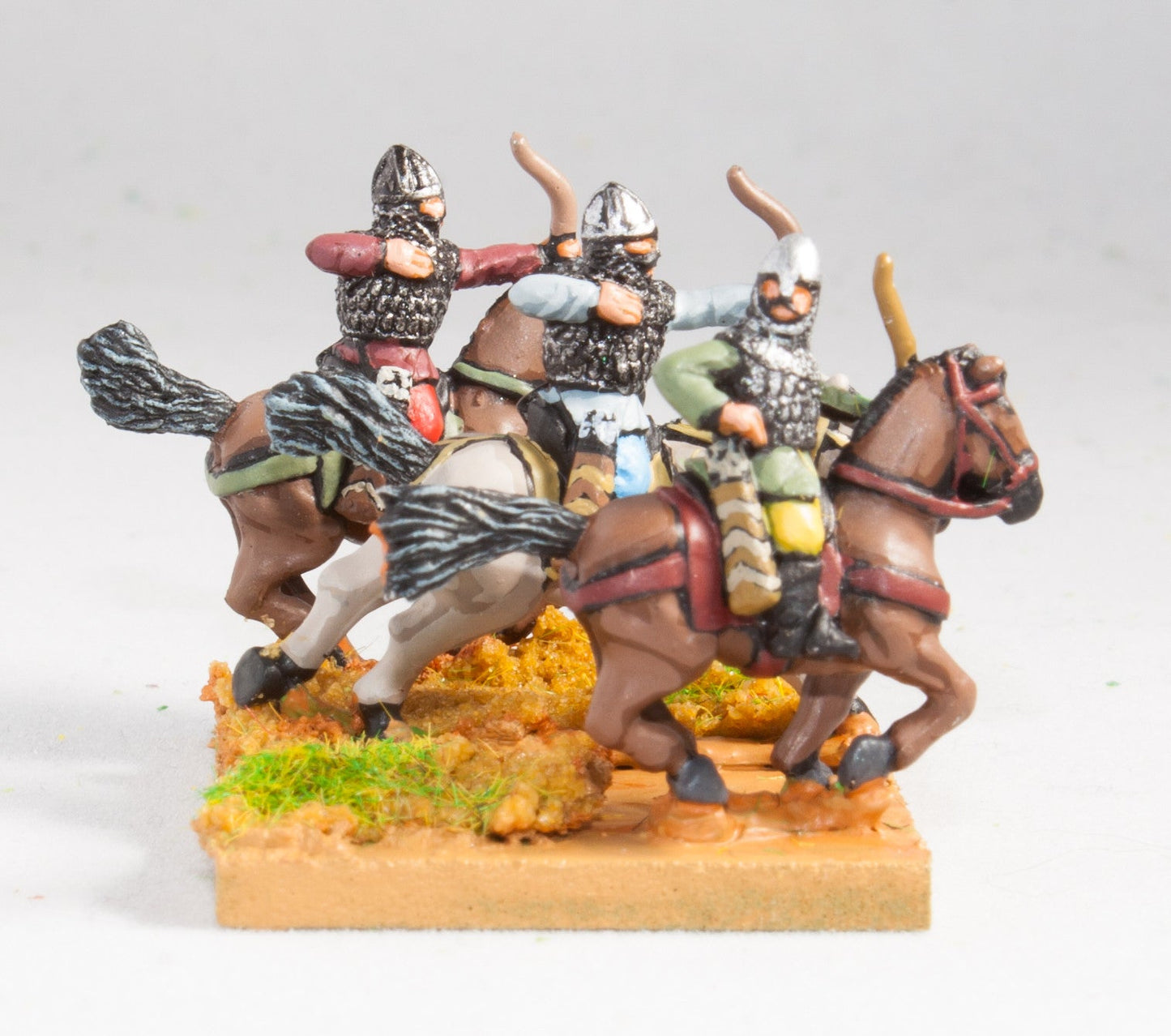 Assorted Armored Horse Archers HSA18