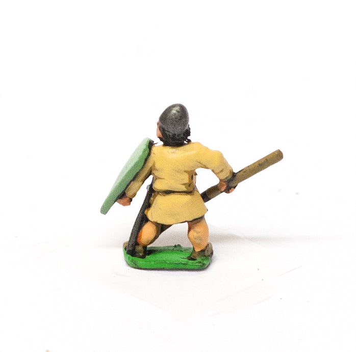 Light / Medium Spearmen with Kite Shield & Pointed Helms MID38
