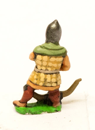 Medium Crossbowman in Pointed Helms MID58