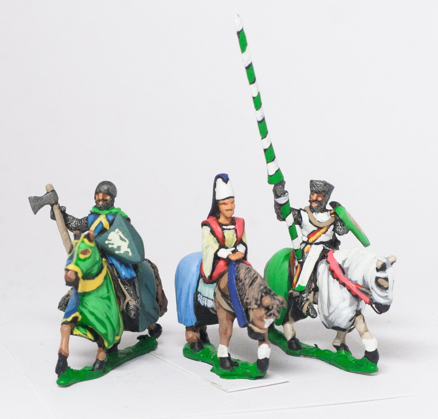 Command: Mounted Lady with Two Bodyguards 1300-1360Ad MID68e