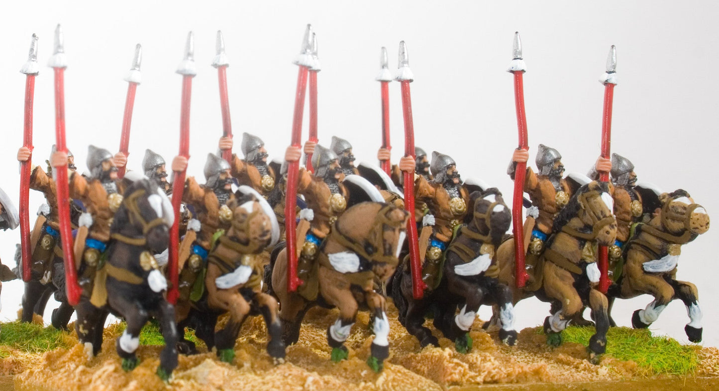 Moghul Indian: Heavy / Medium Cavalry with Bow, Shield & Upright Spear, on Unarmoured Horse MOG4a