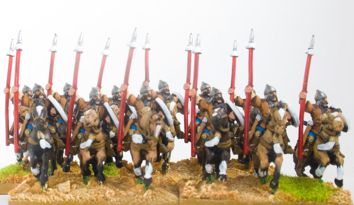 Moghul Indian: Heavy / Medium Cavalry with Bow, Shield & Upright Spear, on Unarmoured Horse MOG4a