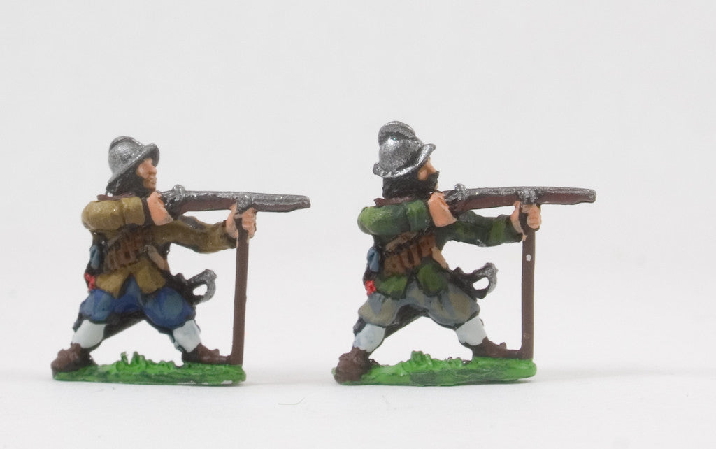ECW: Musketeers in Helmets, with Apostles and Musket Rest, Firing REN13
