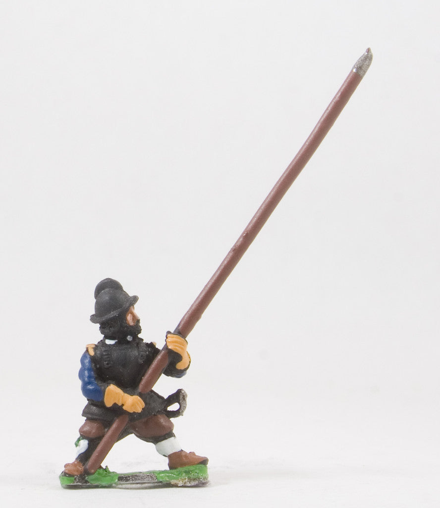 ECW: Heavy Pikemen in Helmets, Pike 45 Degrees REN30