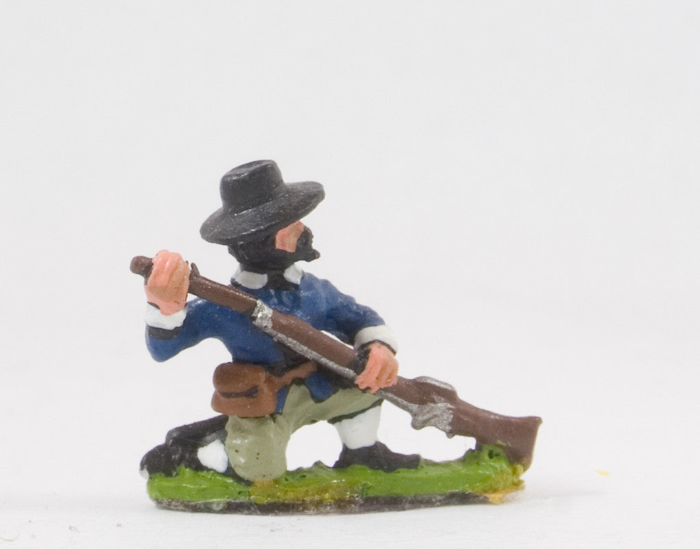 ECW: Musketeers in Hats, No Apostles or Musket Rest, Kneeling Loading REN7