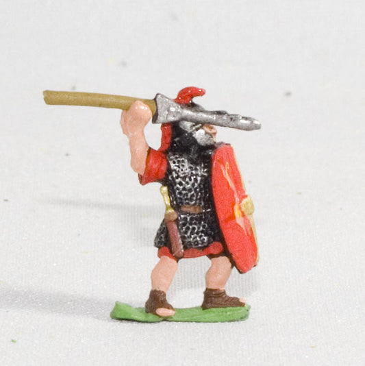 Marian Legionary with Pilum and Shield (Throwing) RO16