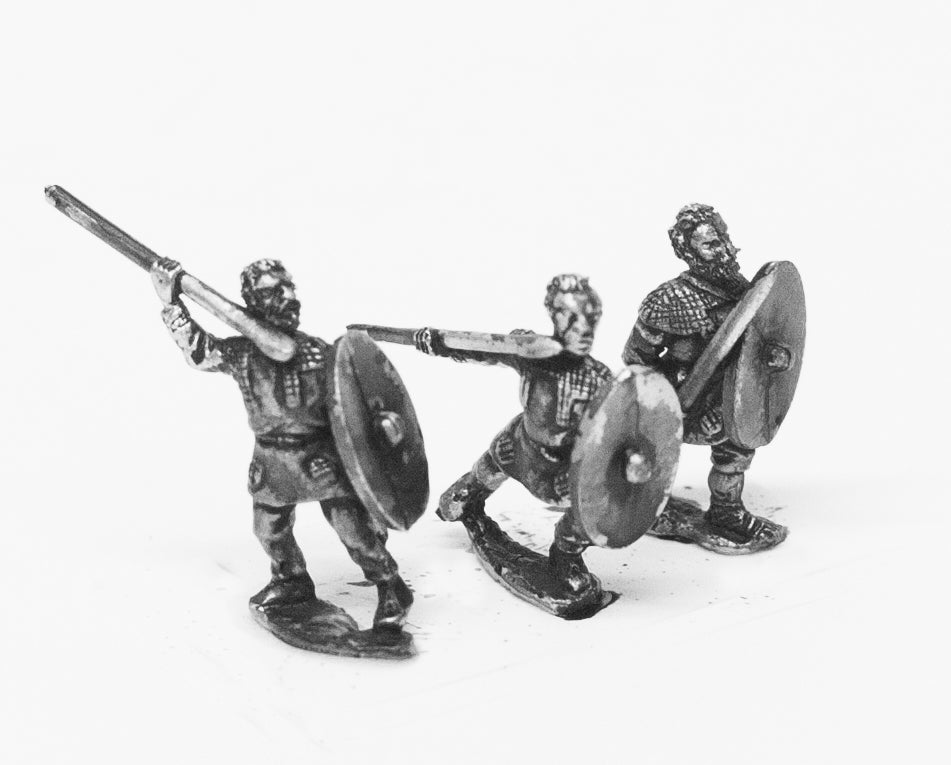 Middle Imperial Legionary Lanciarii with JavelIn and Shield RO38