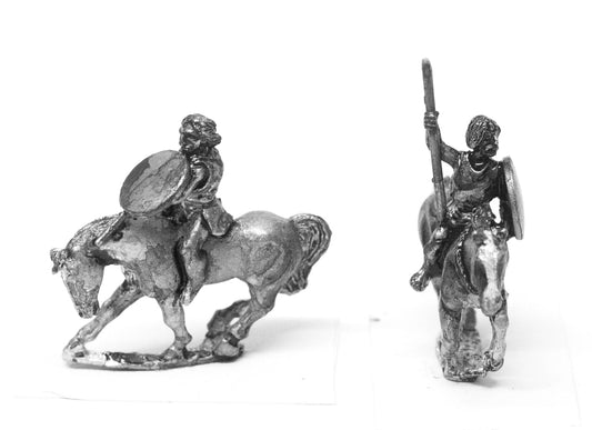 Numidian Light Cavalry with JavelIn and Shield RO9