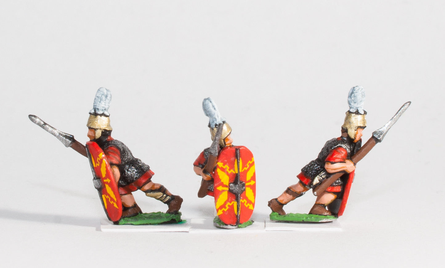 Camillan Legionaries in Advancing Poses with Pilum and Shield RO1b