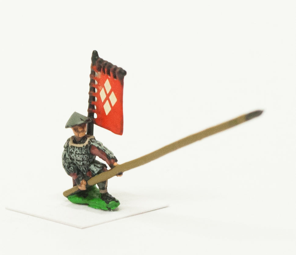 Samurai: Ashigaru in Assorted Headgear with Yari & Back Banner SAM23