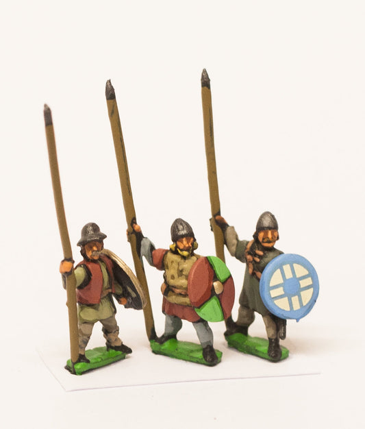 Medium Infantry in Assorted Helms with Long Spear & Round Shield MID33