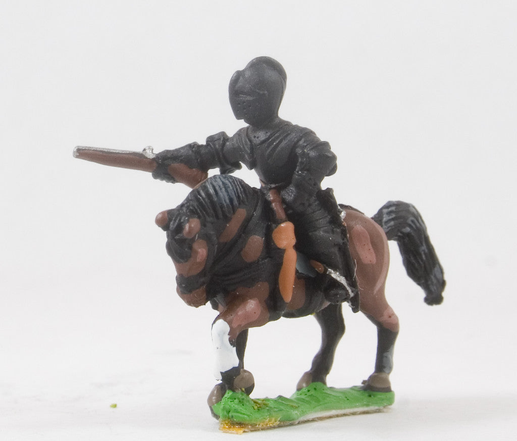ECW: Cuirassiers 3/4 Armour & Closed Helm with Pistol REN70